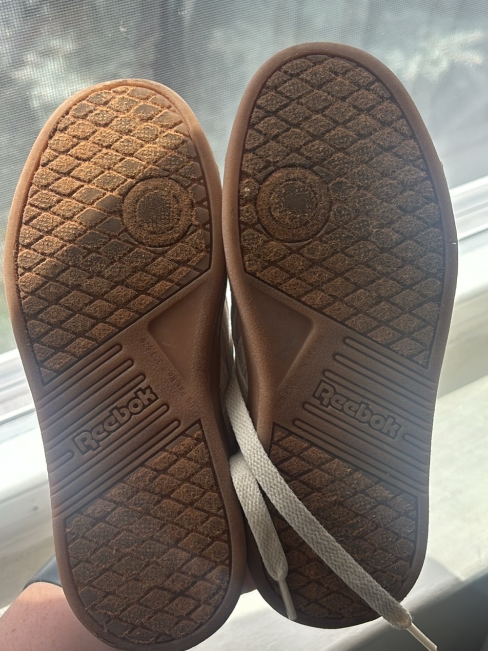 Kid’s Reebok’s - Picture 3 of 3